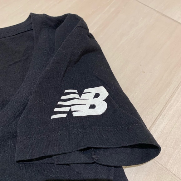 New Balance Top - Picture 6 of 8